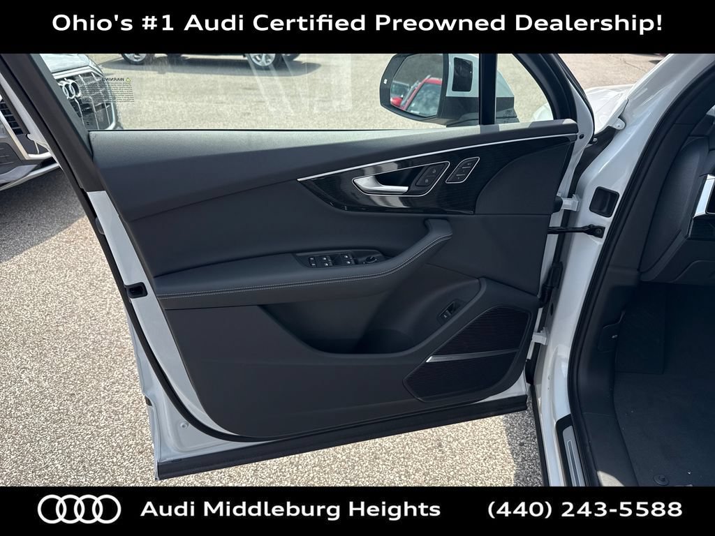 Used 2026 Audi Q7 3.0T Premium Plus w/ Premium Plus Package AWD/4WD image 13