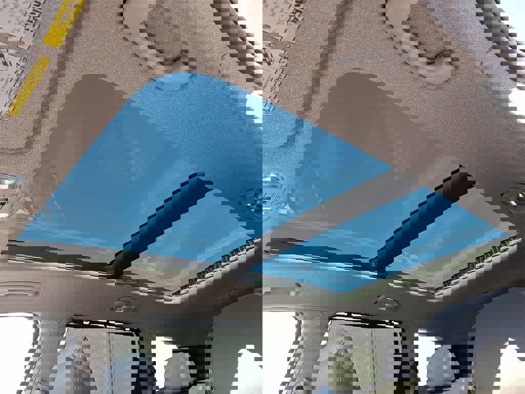 Used 2019 Hyundai Santa Fe Limited image 14