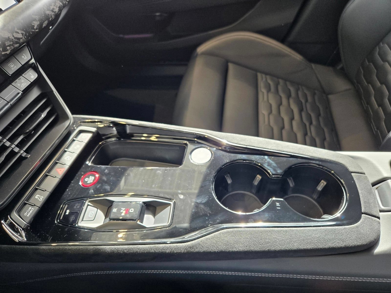 New 2026 Audi RS e-tron GT performance AWD/4WD image 14