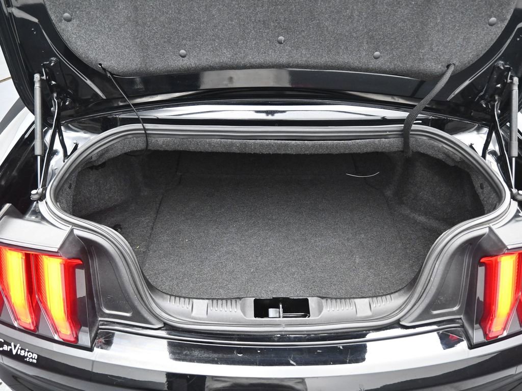 Used 2022 Ford Mustang Premium image 24