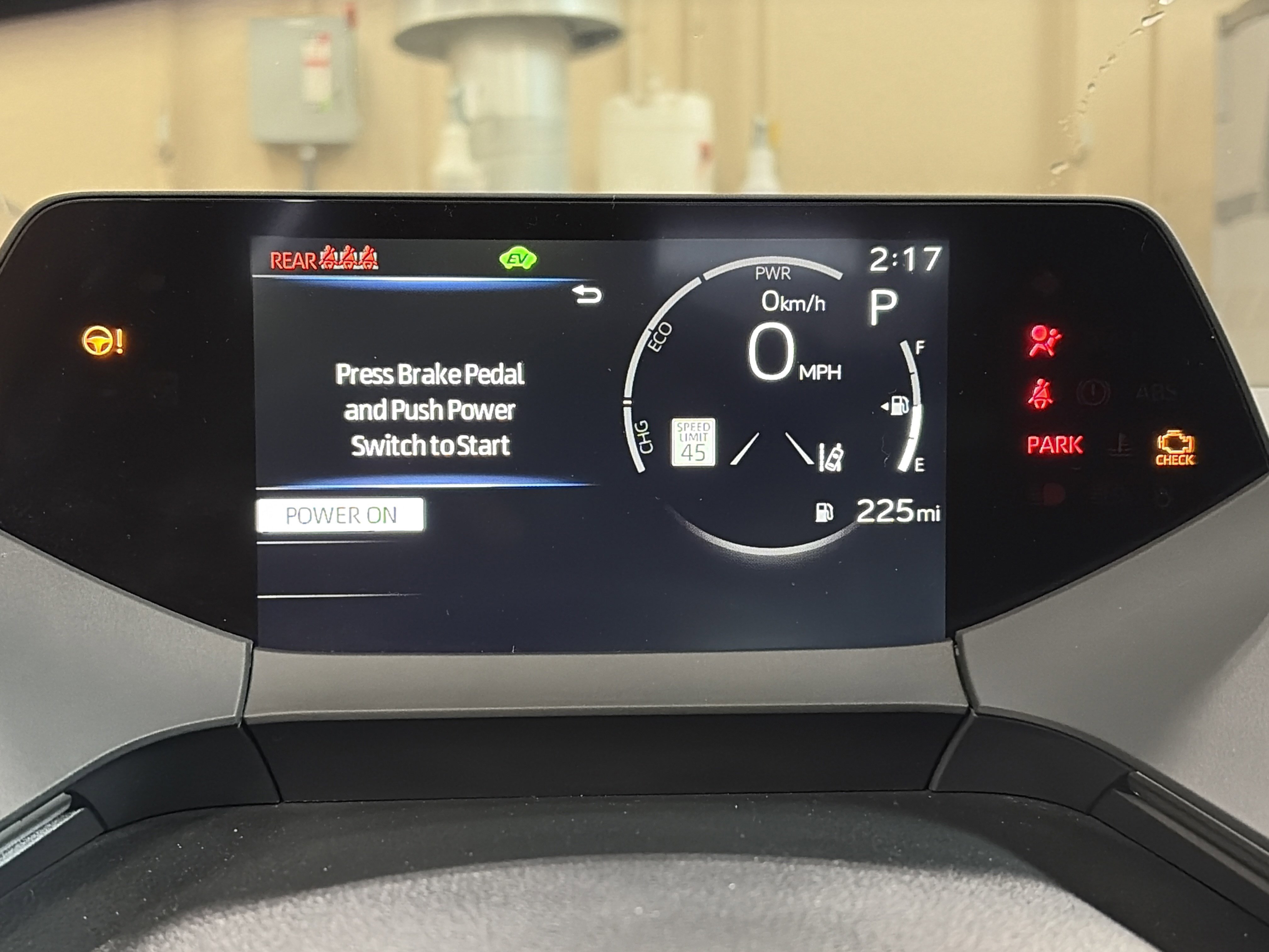 Used 2025 Toyota Prius XLE FWD image 16