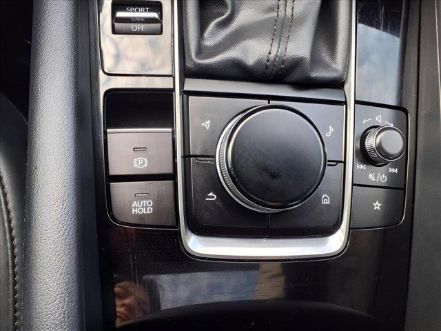 Used 2023 MAZDA MAZDA3 s image 13