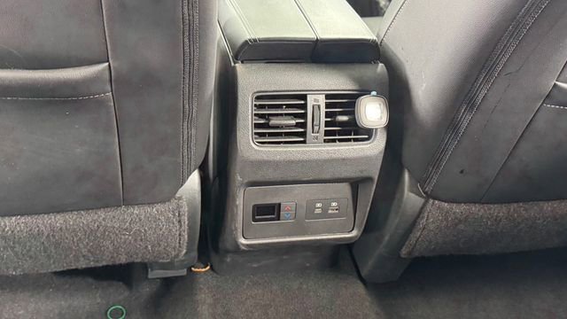Certified 2022 Nissan Rogue SL w/ SL Premium Package FWD image 36