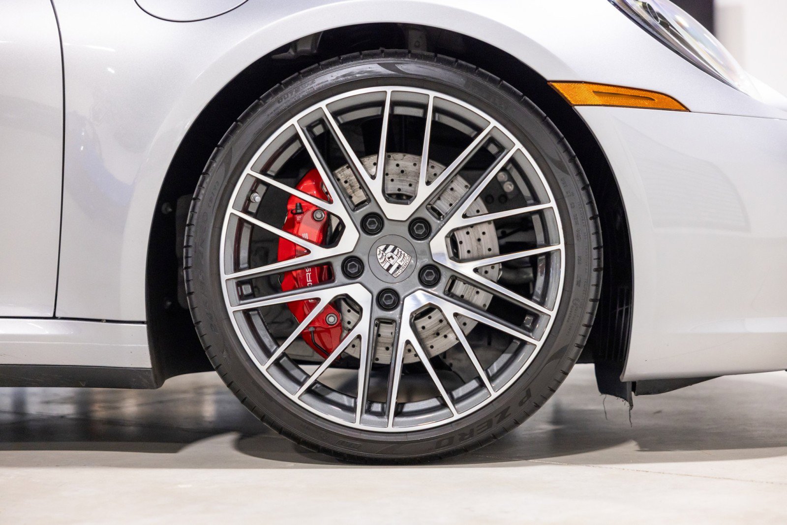 Used 2024 Porsche 911 Carrera S w/ Sport Package image 19