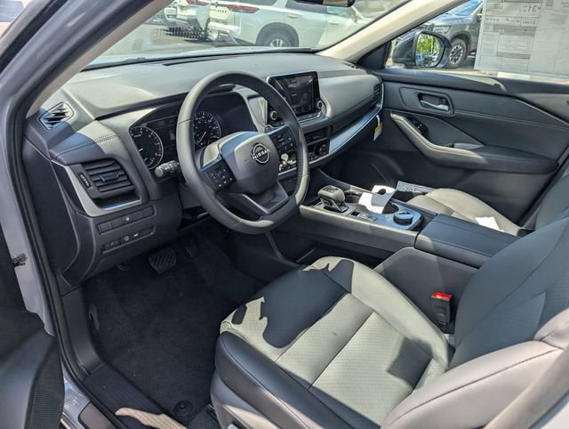 New 2026 Nissan Rogue Dark Armor AWD/4WD image 13