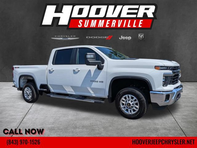Used 2025 Chevrolet Silverado 2500 LT w/ Convenience Package AWD/4WD image 1