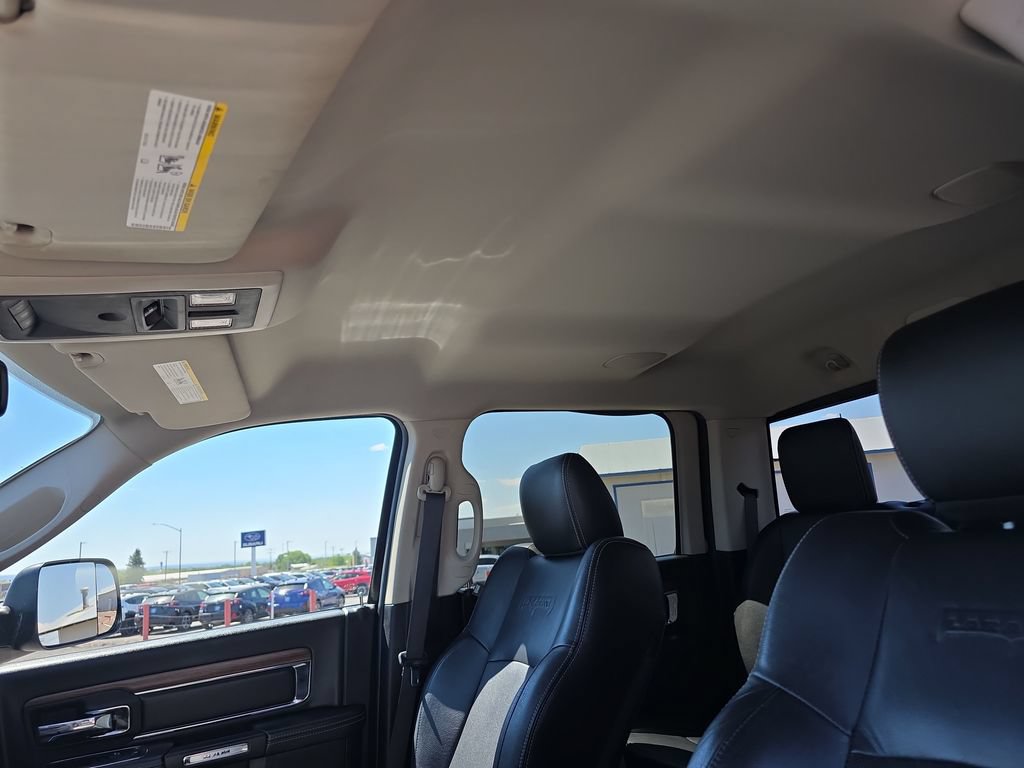 Used 2015 RAM 2500 Laramie w/ Black Appearance Group AWD/4WD image 24