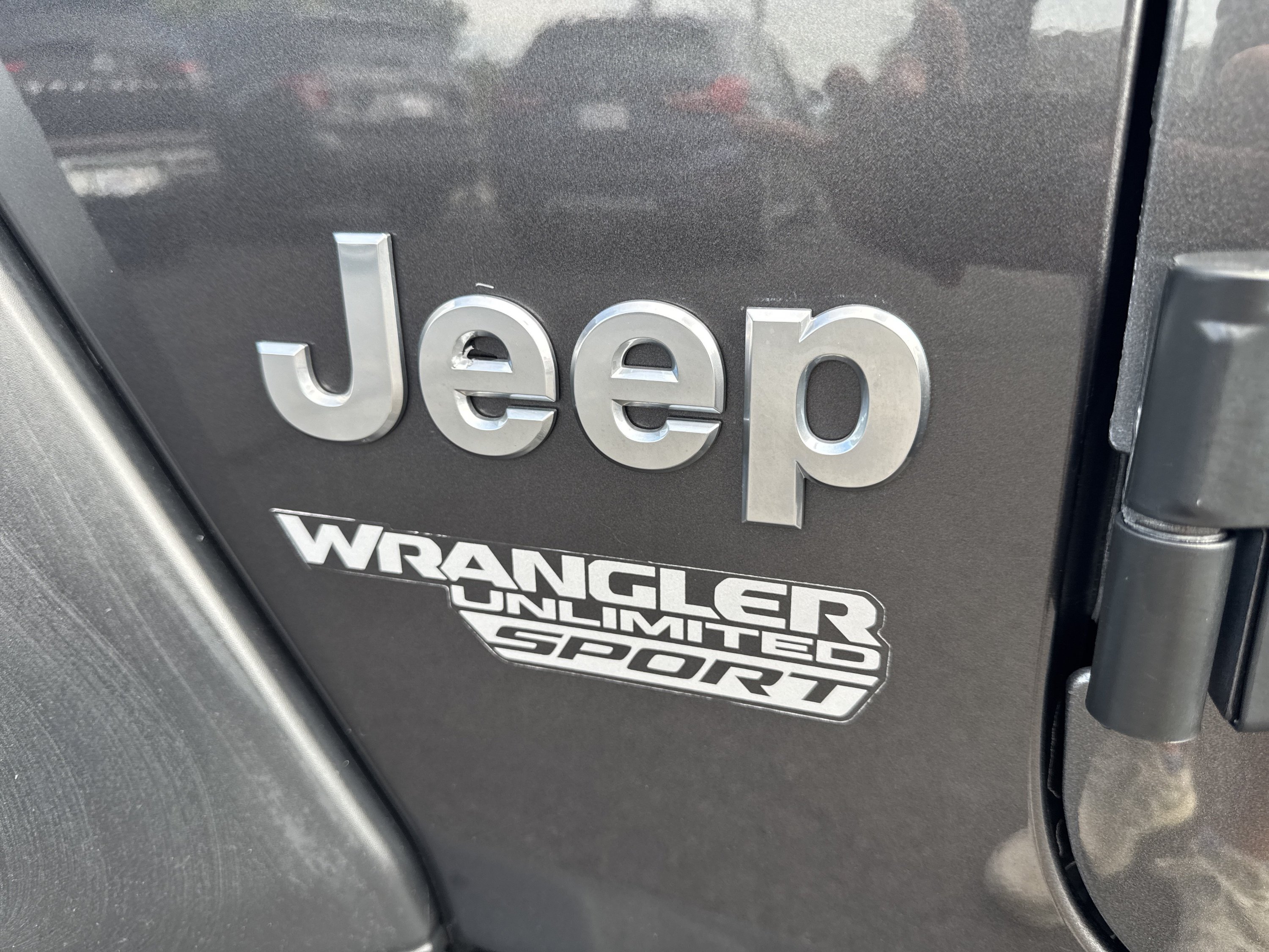 Used 2018 Jeep Wrangler Unlimited Sport S AWD/4WD image 11