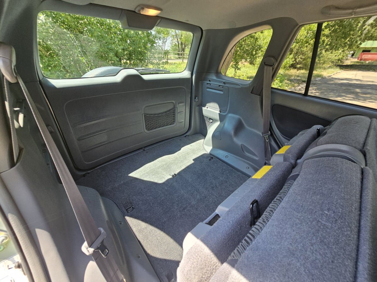Used 2001 Toyota RAV4 2WD image 34