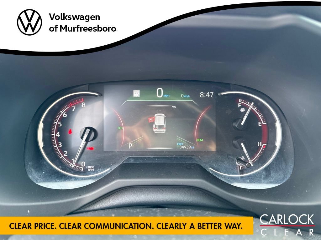 Used 2025 Toyota RAV4 XLE FWD image 9