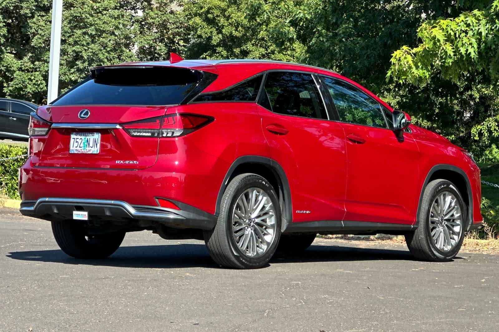 Used 2022 Lexus RX 450h AWD w/ Luxury Package image 2
