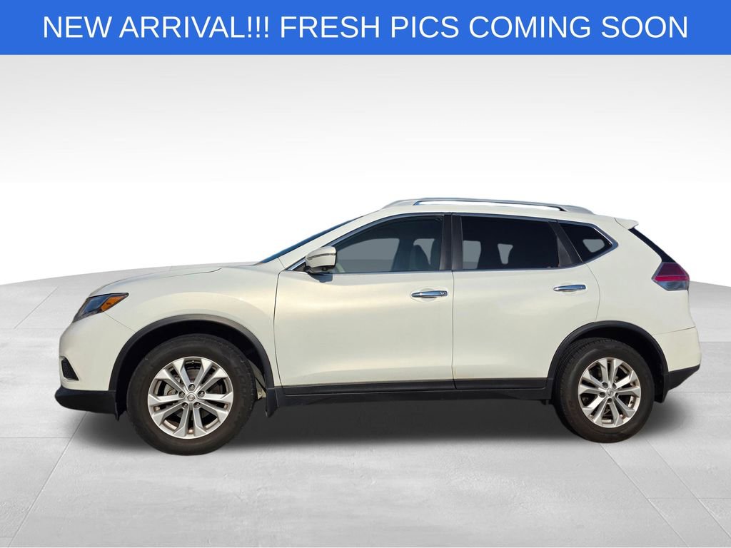 Used 2014 Nissan Rogue SV w/ SV Premium Package image 3