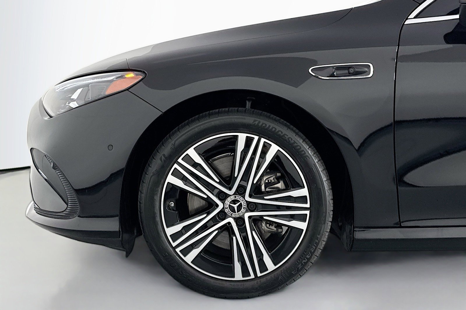 New 2026 Mercedes-Benz CLA 350 image 9