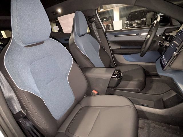 New 2026 Volvo EX30 Plus w/ Climate Package AWD/4WD image 28