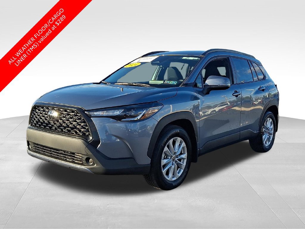 Certified 2024 Toyota Corolla Cross LE AWD/4WD image 5