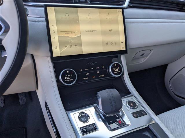 Certified 2025 Jaguar F-PACE R-Dynamic S image 12