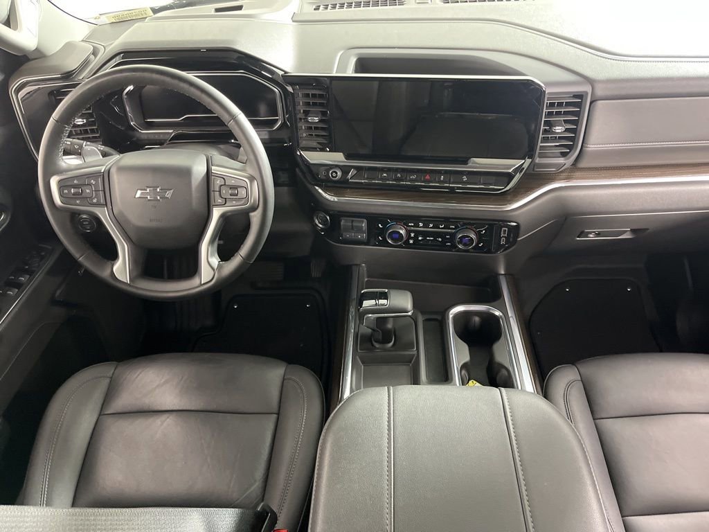 Certified 2024 Chevrolet Silverado 1500 LT Trail Boss w/ Convenience Package II image 5