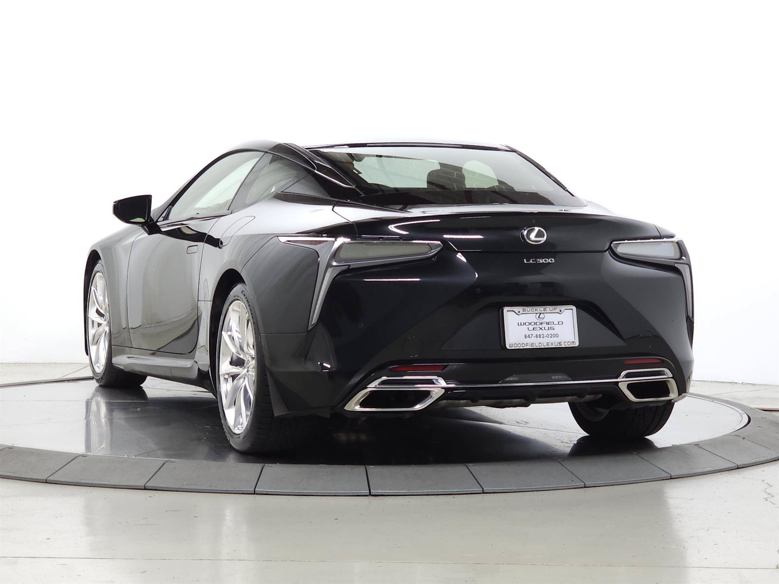 Used 2018 Lexus LC 500 Coupe w/ Touring Package RWD image 6