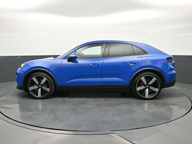 New 2026 Porsche Macan Electric RWD image 2