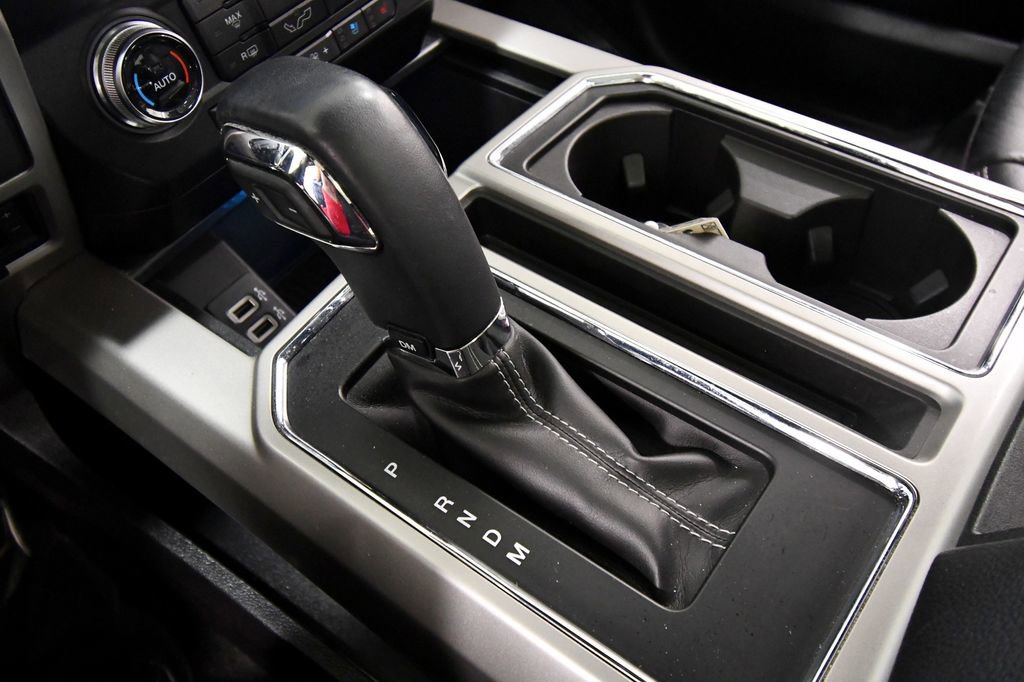 Used 2019 Ford F150 Lariat w/ Equipment Group 502A Luxury AWD/4WD image 28