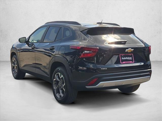 New 2026 Chevrolet Trax LT w/ LT Convenience Package FWD image 9