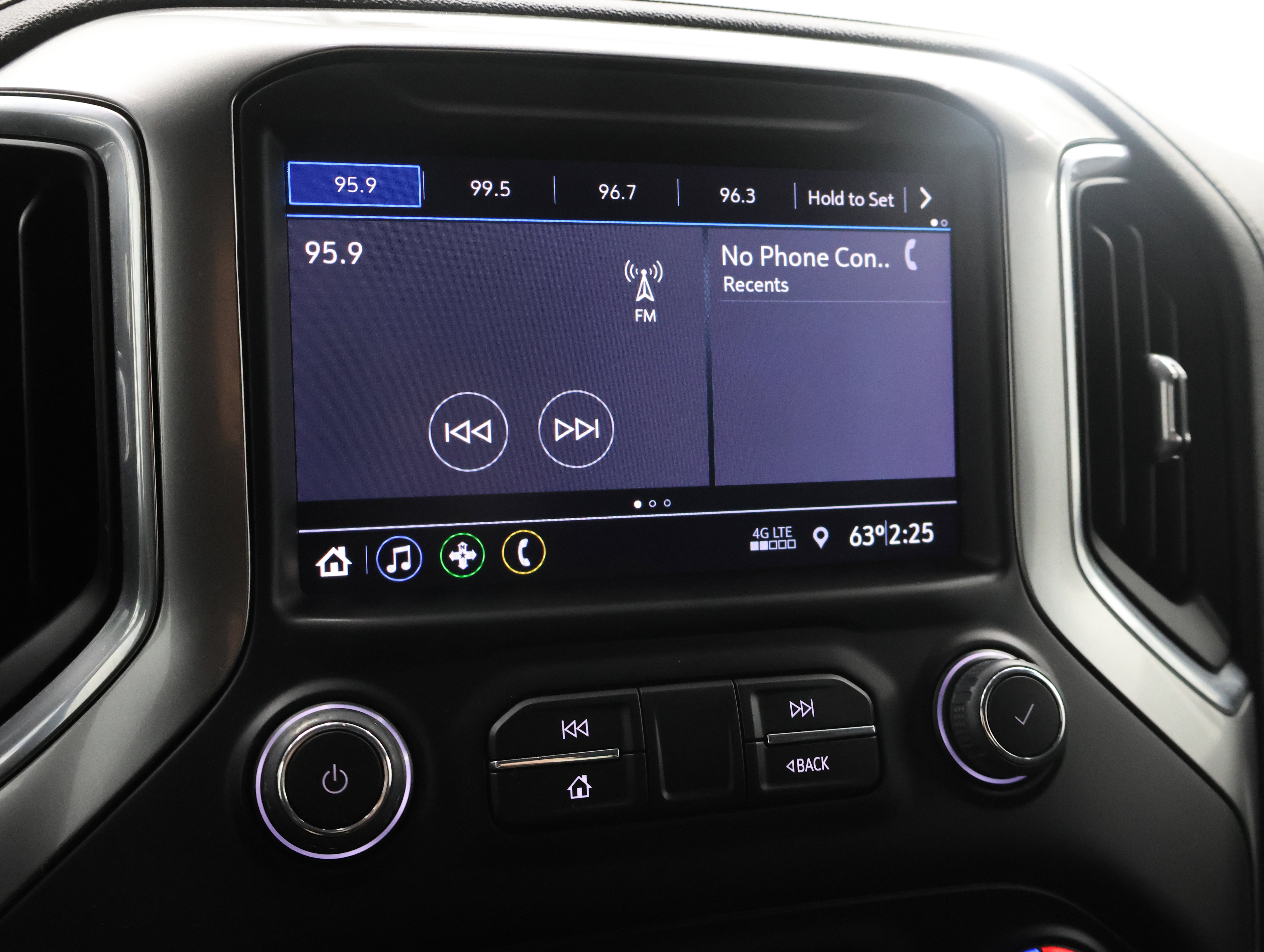 Used 2022 Chevrolet Silverado 2500 LT w/ Z71 Sport Edition AWD/4WD image 46