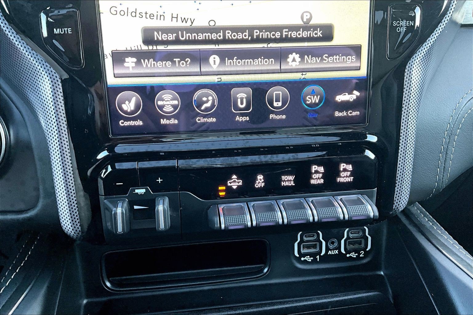 Used 2020 RAM 1500 Limited AWD/4WD image 29