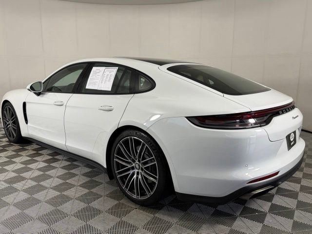 Used 2021 Porsche Panamera RWD image 4