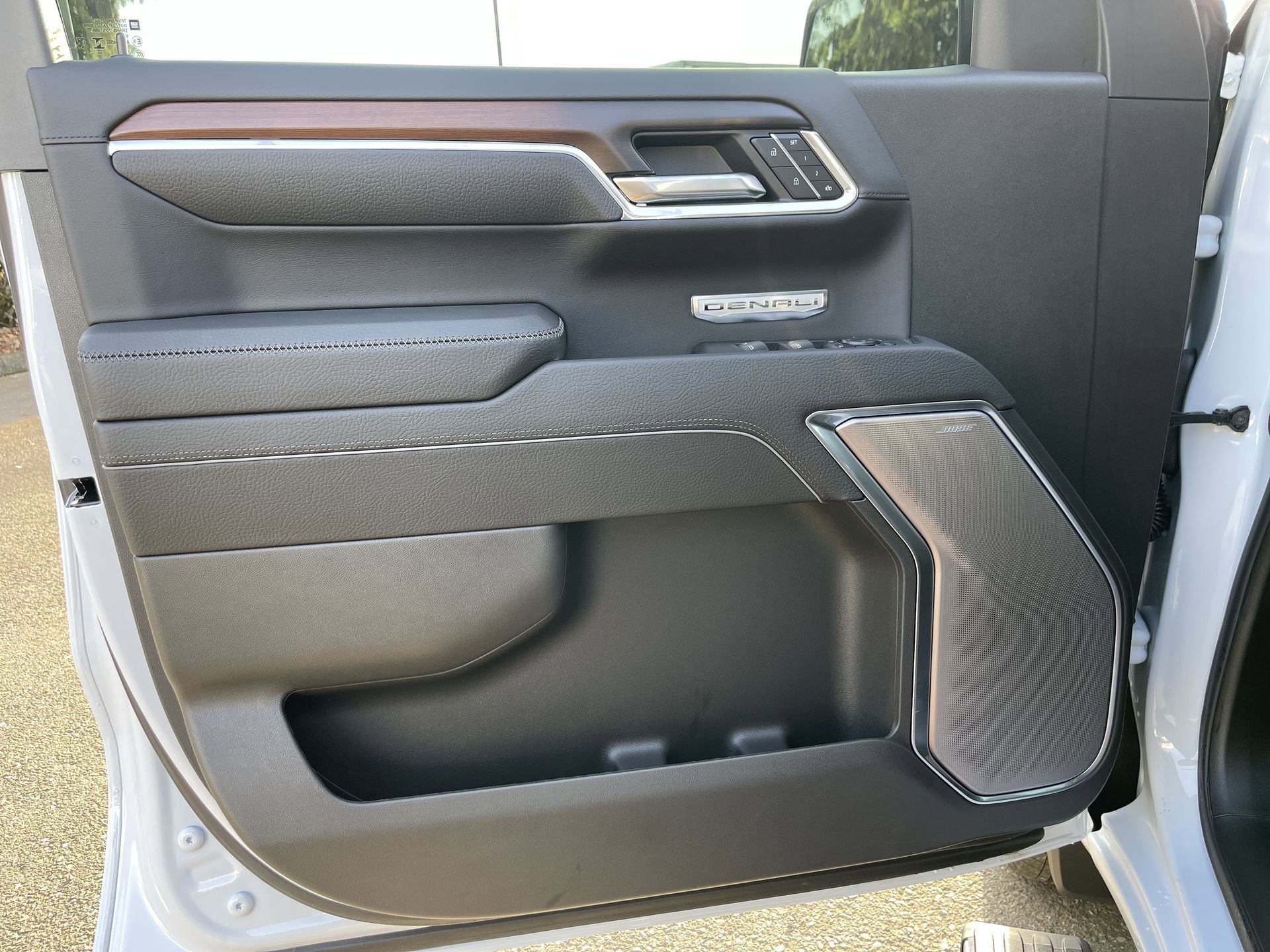 New 2026 GMC Sierra 1500 Denali w/ Denali Reserve Package image 58