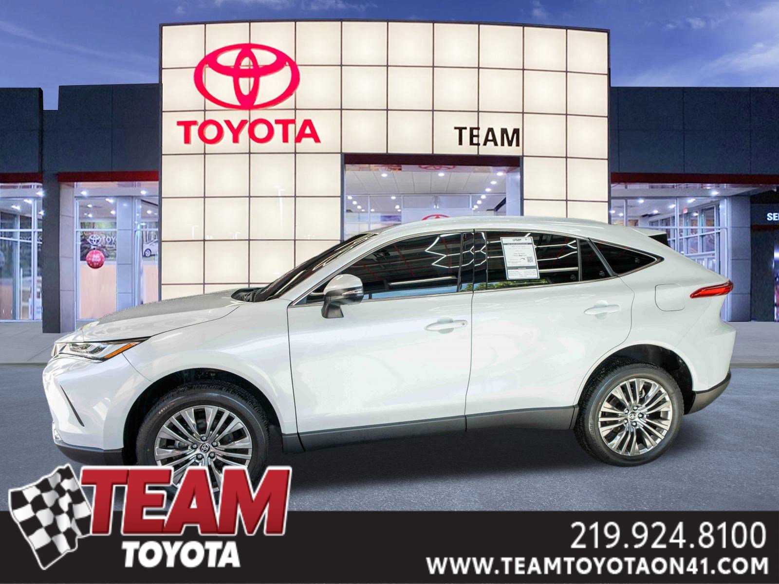 Used 2024 Toyota Venza XLE