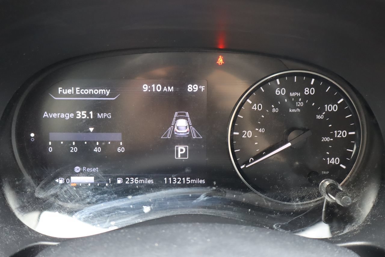 Used 2022 Nissan Kicks SV FWD image 9