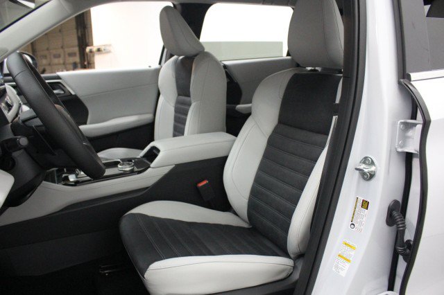 New 2026 Mitsubishi Outlander SE AWD/4WD image 7