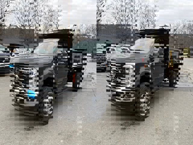 New 2026 Ford F600 4x4 Regular Cab Super Duty w/ XL Chrome Package image 3