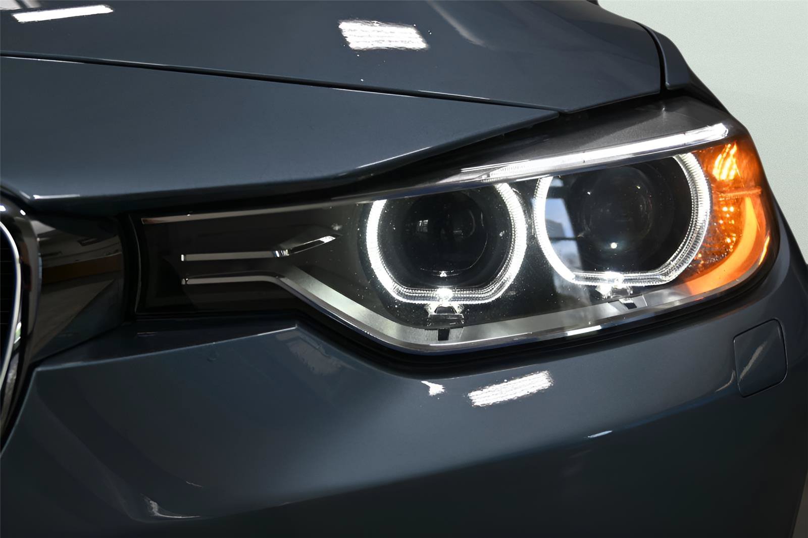 Used 2013 BMW 328i xDrive Sedan AWD/4WD image 31