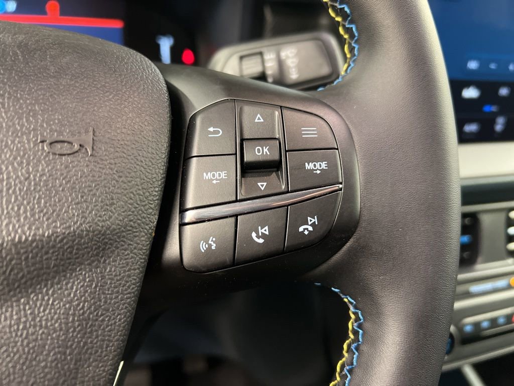 New 2026 Ford Maverick Lobo image 17