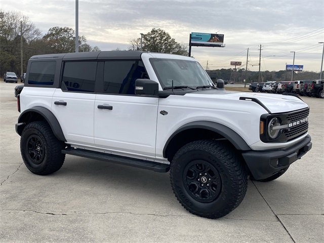 Used 2022 Ford Bronco Wildtrak image 9