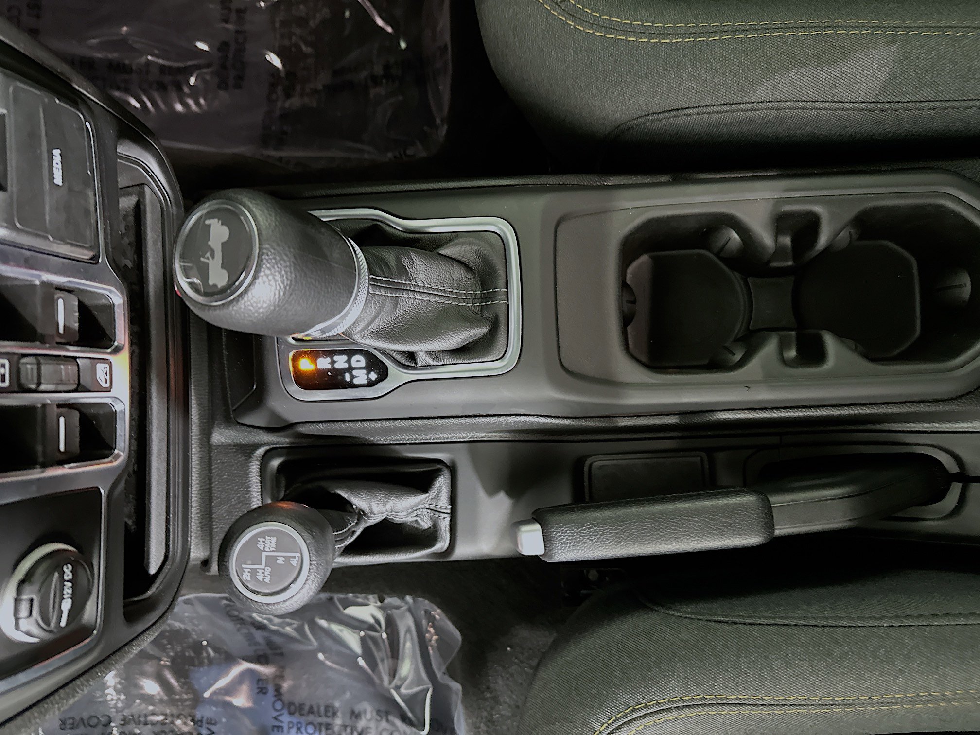 Used 2025 Jeep Wrangler Sahara w/ Safety Group image 21