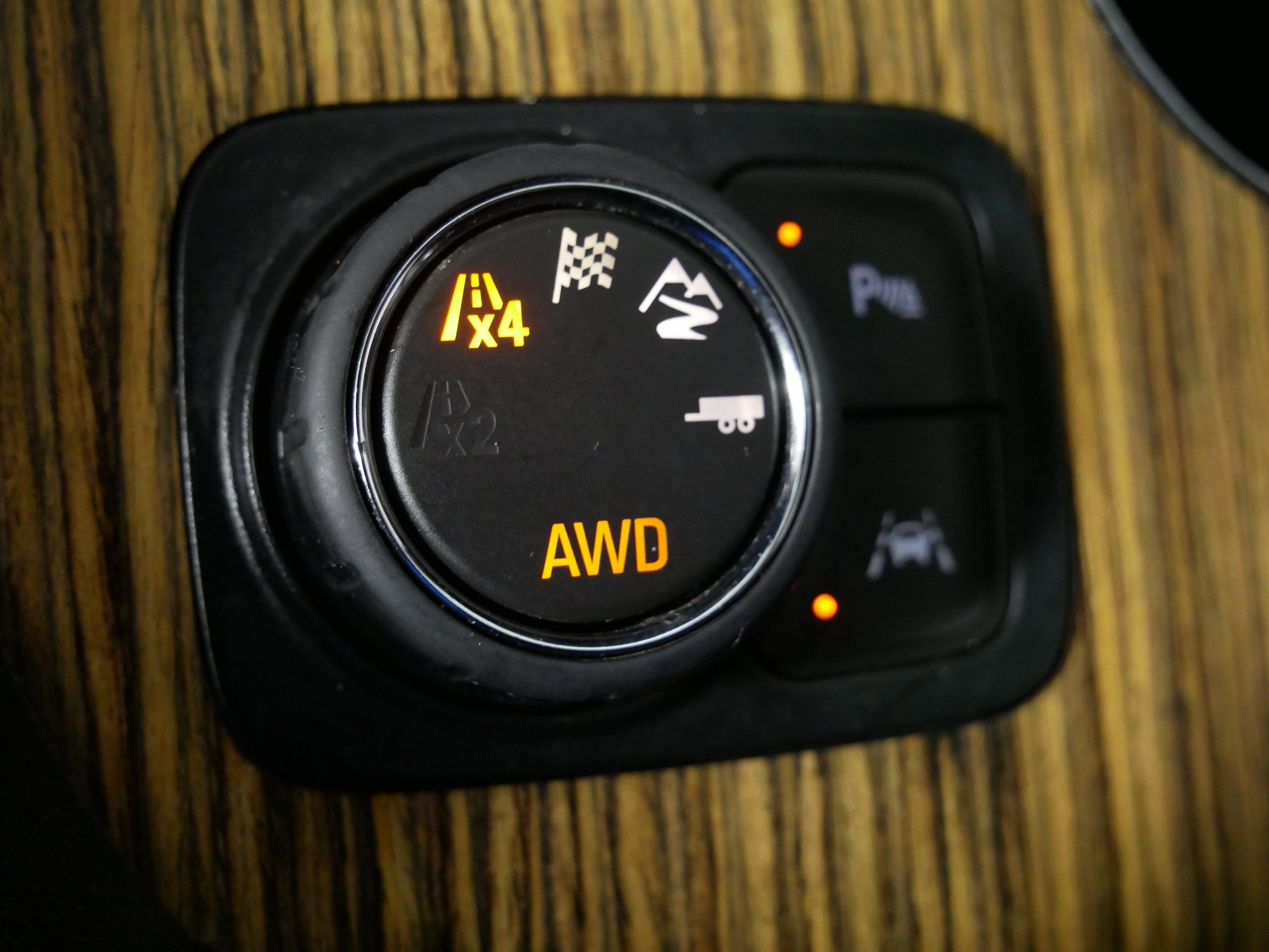 Used 2017 GMC Acadia Denali image 31