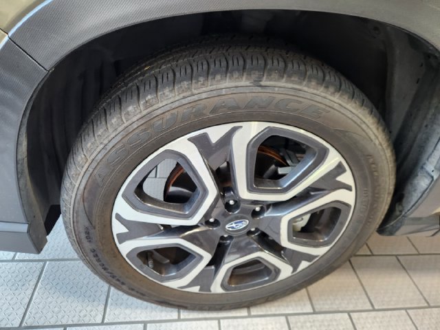 Used 2023 Subaru Ascent Limited AWD/4WD image 8