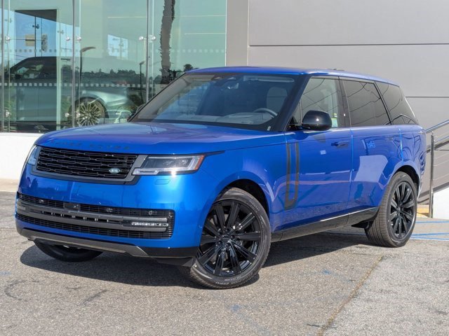 New 2026 Land Rover Range Rover SE