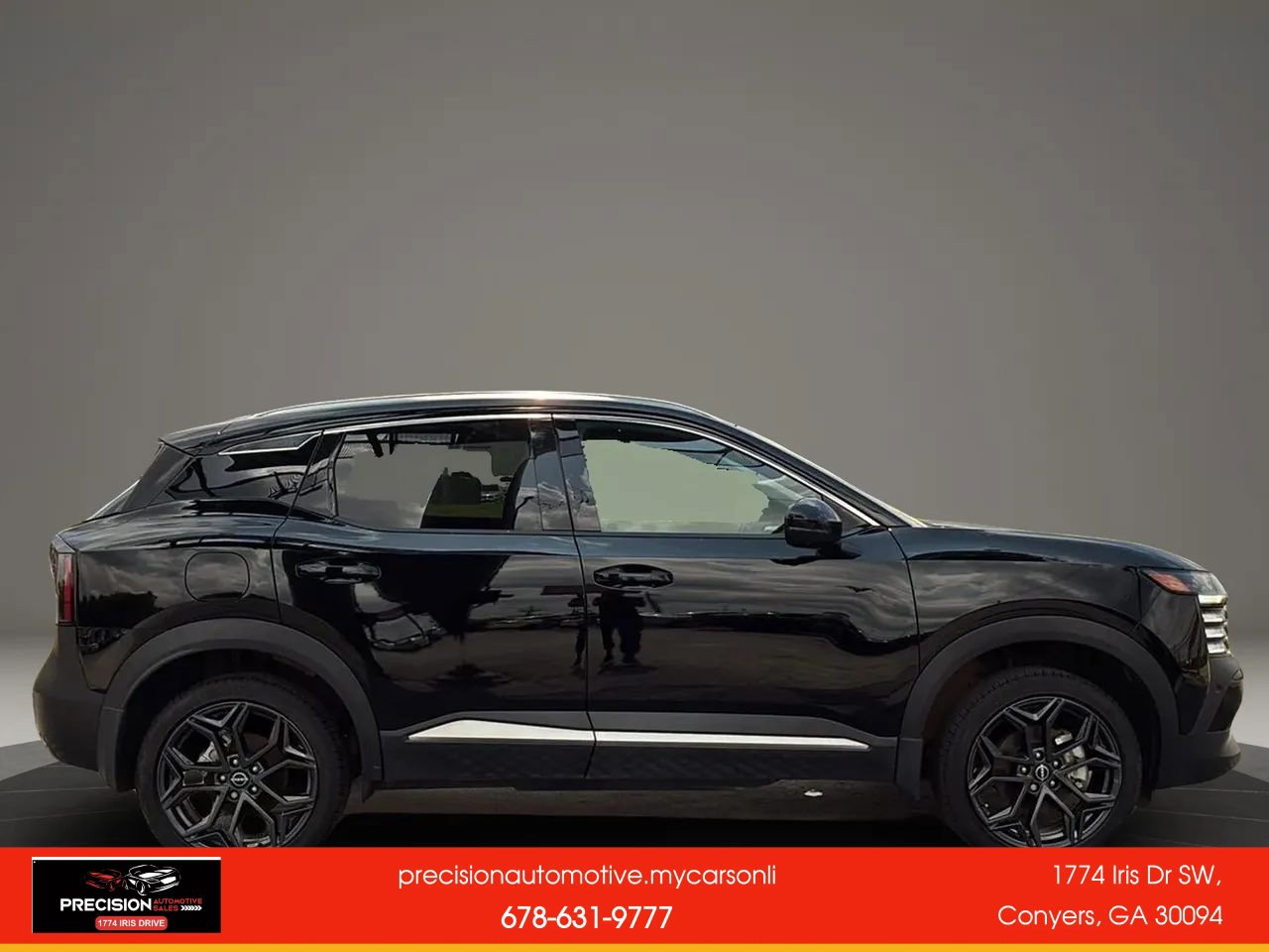 Used 2025 Nissan Kicks SR FWD image 7