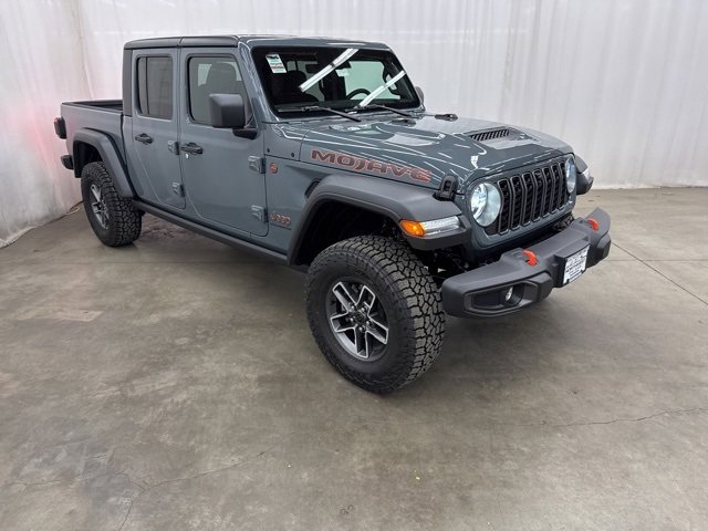 New 2025 Jeep Gladiator Mojave w/ Convenience Group