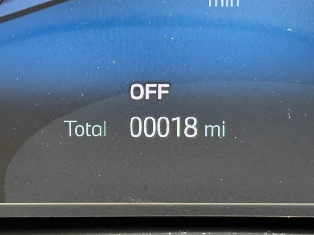 Used 2026 BMW iX xDrive60 image 15