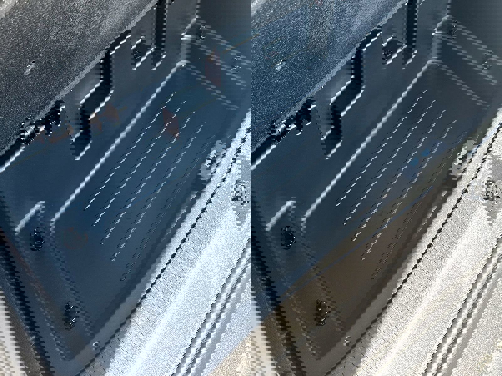 New 2026 Chevrolet Traverse LT w/ Sun and Wheel Package AWD/4WD image 15