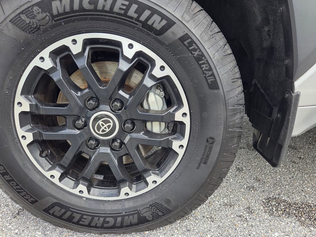 Used 2022 Toyota Tundra SR5 image 10