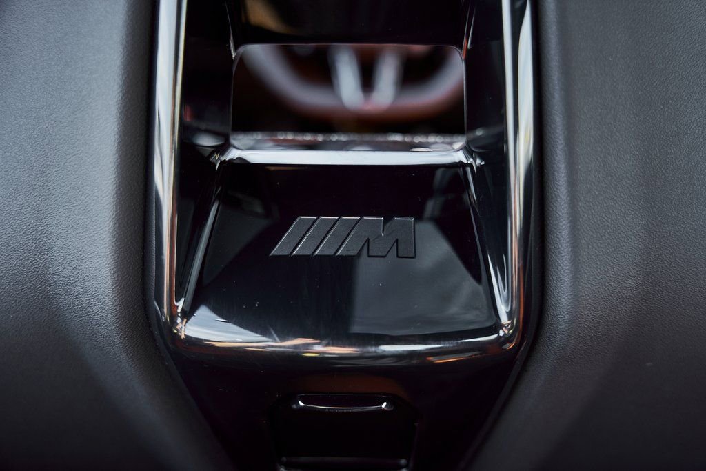 Used 2026 BMW M5 w/ Executive Package image 61