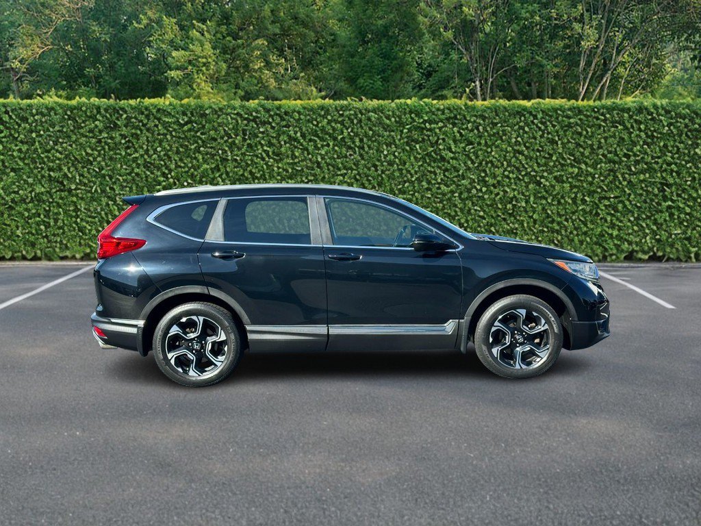 Used 2017 Honda CR-V Touring image 2