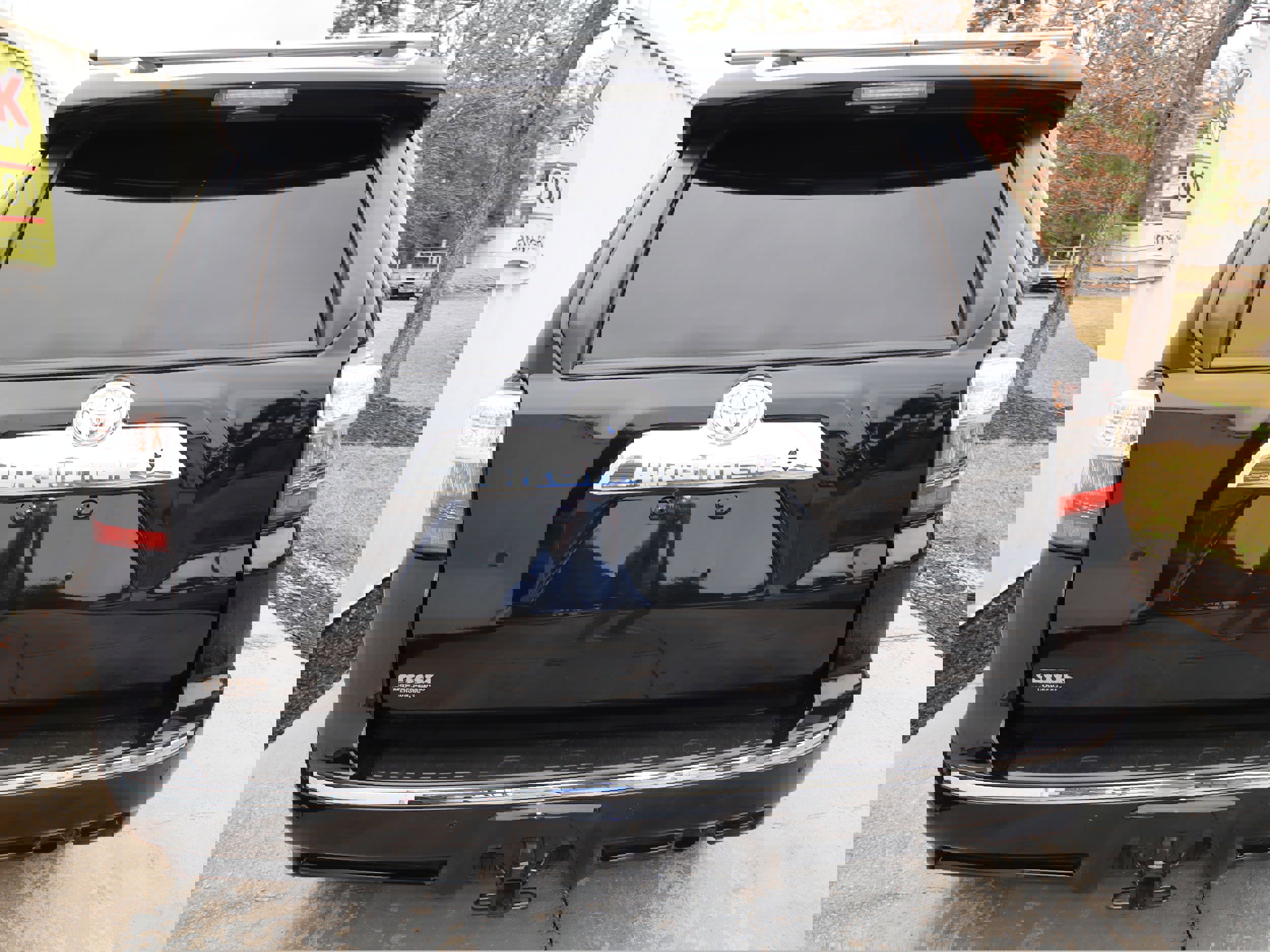 Used 2019 Toyota 4Runner Limited image 9