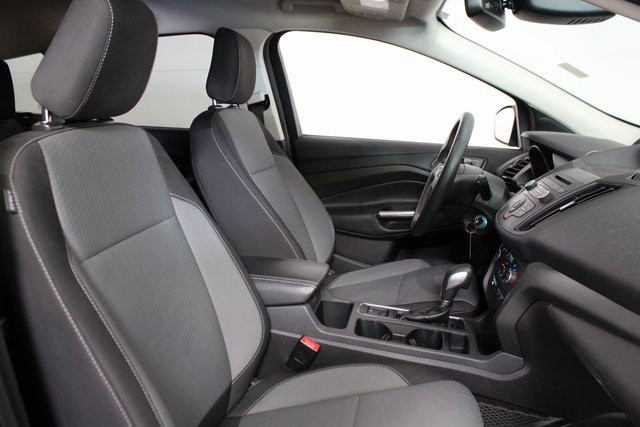 Used 2018 Ford Escape SE w/ Ford Safe & Smart Package image 12