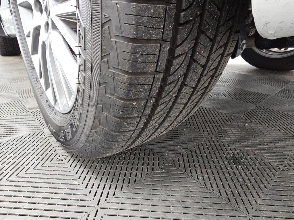 Used 2024 Genesis GV80 2.5T image 44